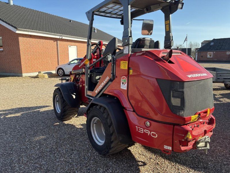 Weidemann 1390
