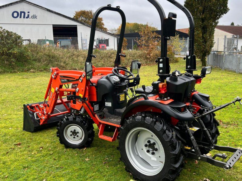 Tafe 6020 Med frontlæsser