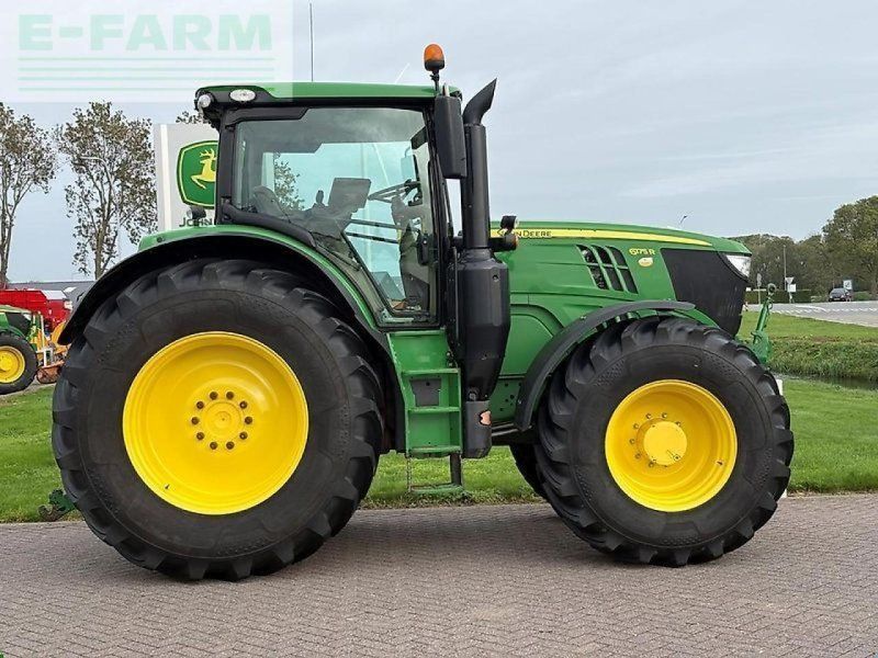 John Deere 6175r