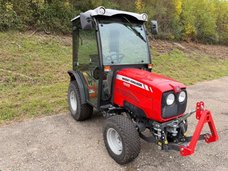 Massey Ferguson 1525