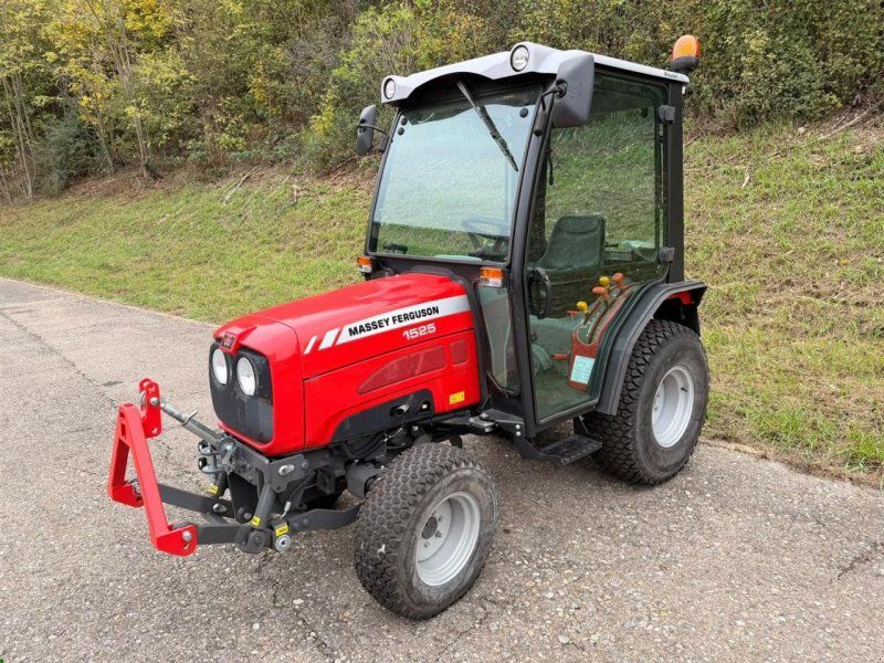 Massey Ferguson 1525