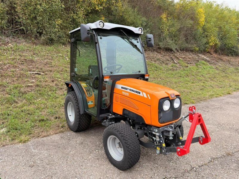 Massey Ferguson 1525