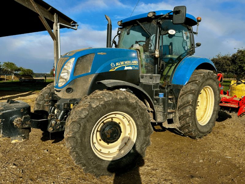 New Holland T7.200 AUTO COMMAND