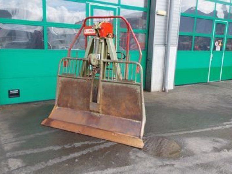 Holzknecht HS 307