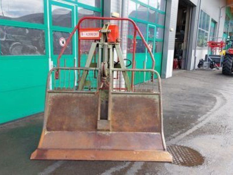 Holzknecht HS 307