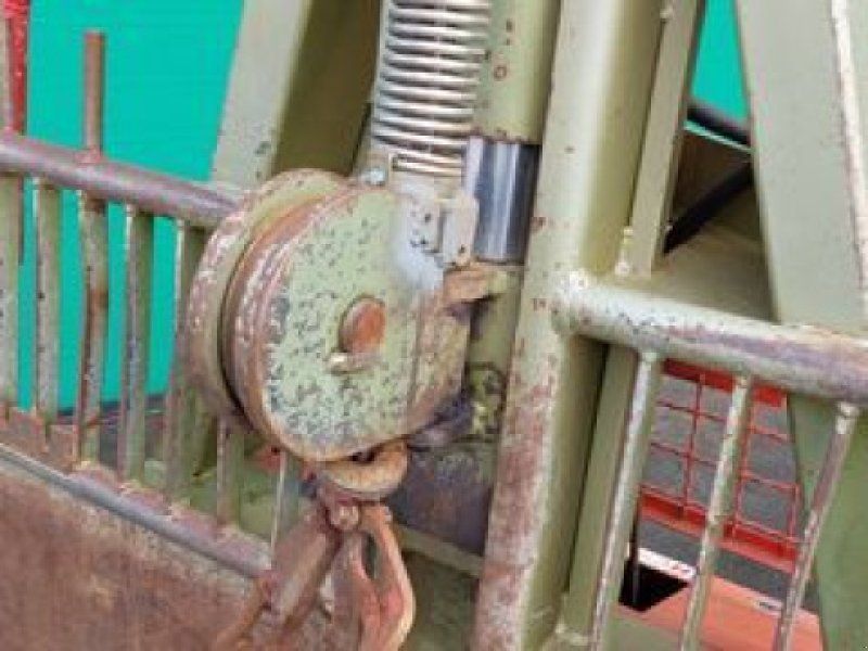 Holzknecht HS 307
