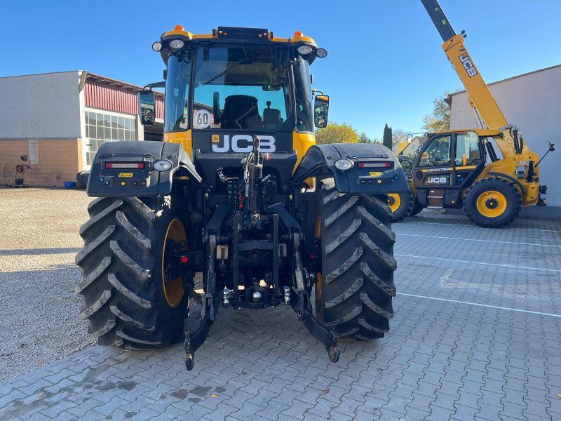 JCB Fastrac 4220