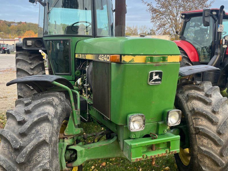 John Deere 4240 S