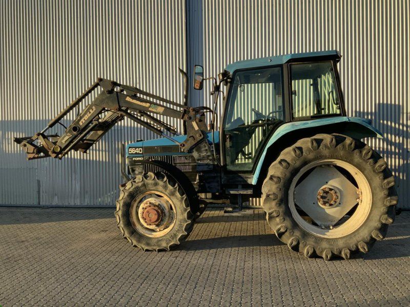 Ford 5640