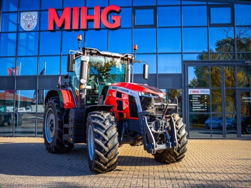 Massey Ferguson 8S.205 DVT EXCLUSIVE FONTLADERVORB