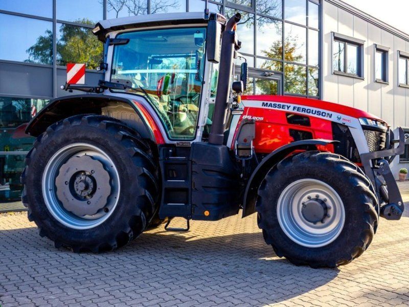 Massey Ferguson 8S.205 DVT EXCLUSIVE FONTLADERVORB