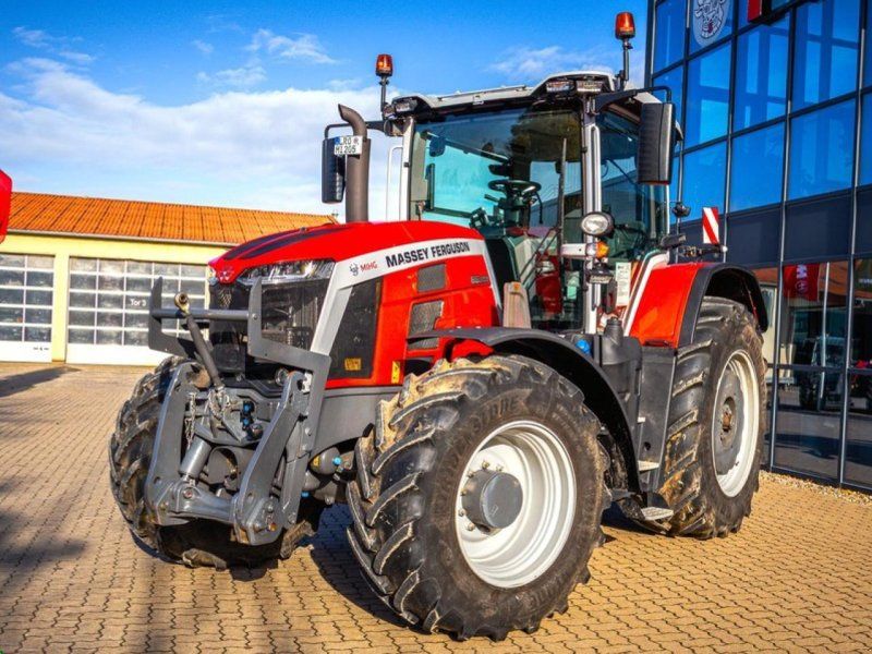 Massey Ferguson 8S.205 DVT EXCLUSIVE FONTLADERVORB