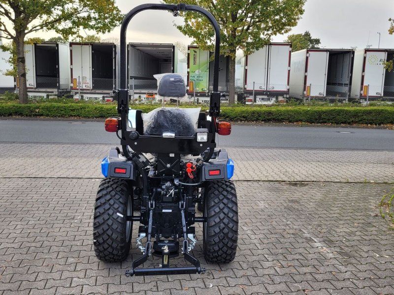 Solis 26 HST maschine