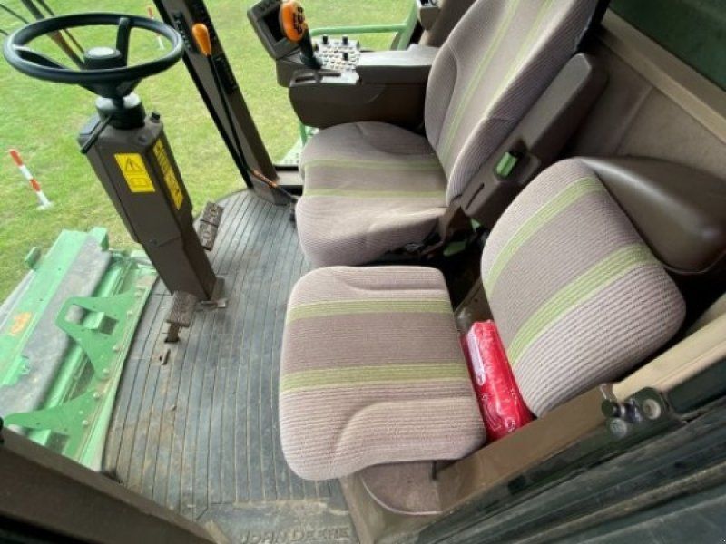 John Deere S 690 i