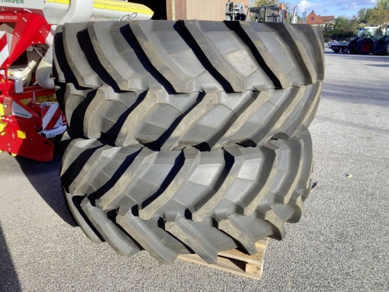 Trelleborg 600/70 R30 + 710/70 R42