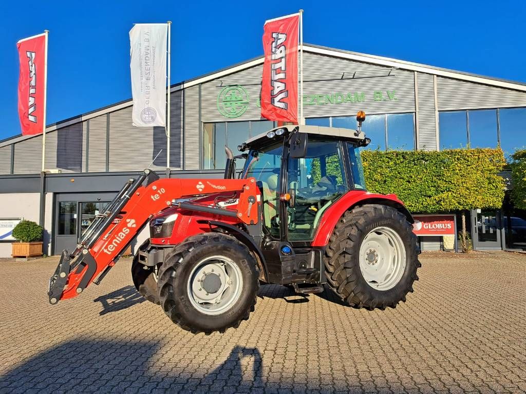 Massey Ferguson 5611 Dyna-4