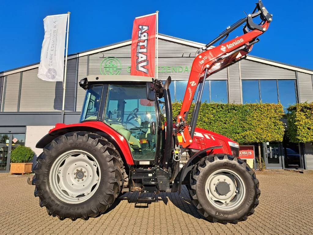 Massey Ferguson 5611 Dyna-4