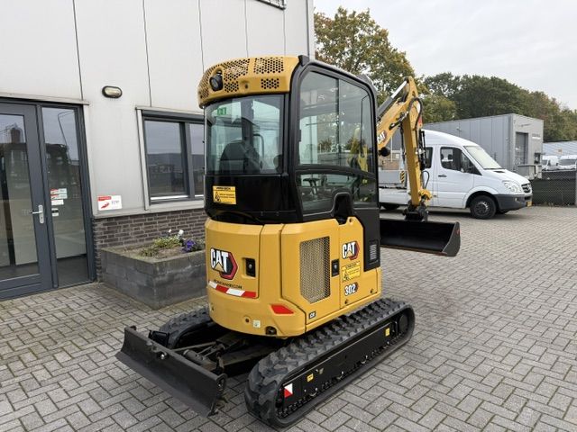 CAT 302 Next Gen Bj23 2000u 2.2T Minigraver Minikraan ZGST