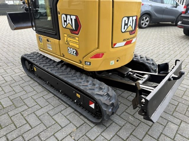 CAT 302 Next Gen Bj23 2000u 2.2T Minigraver Minikraan ZGST