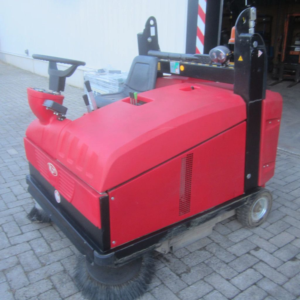 RCM Nove, veeg-zuigmachine, 1.50 zuigbreedte.