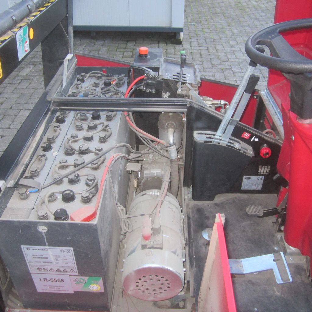 RCM Nove, veeg-zuigmachine, 1.50 zuigbreedte.