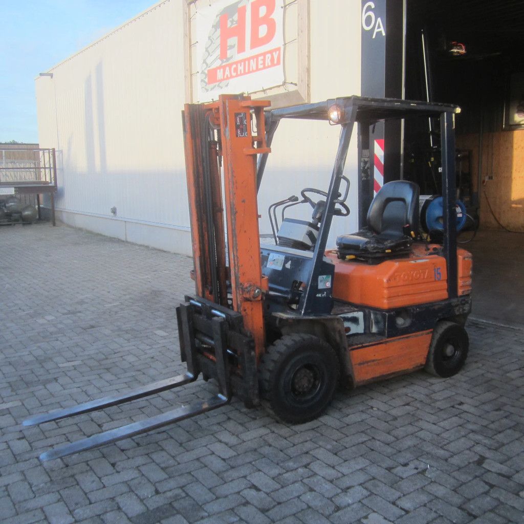 Toyota 42-5FGF-15, LPG, duplomast, side shift.