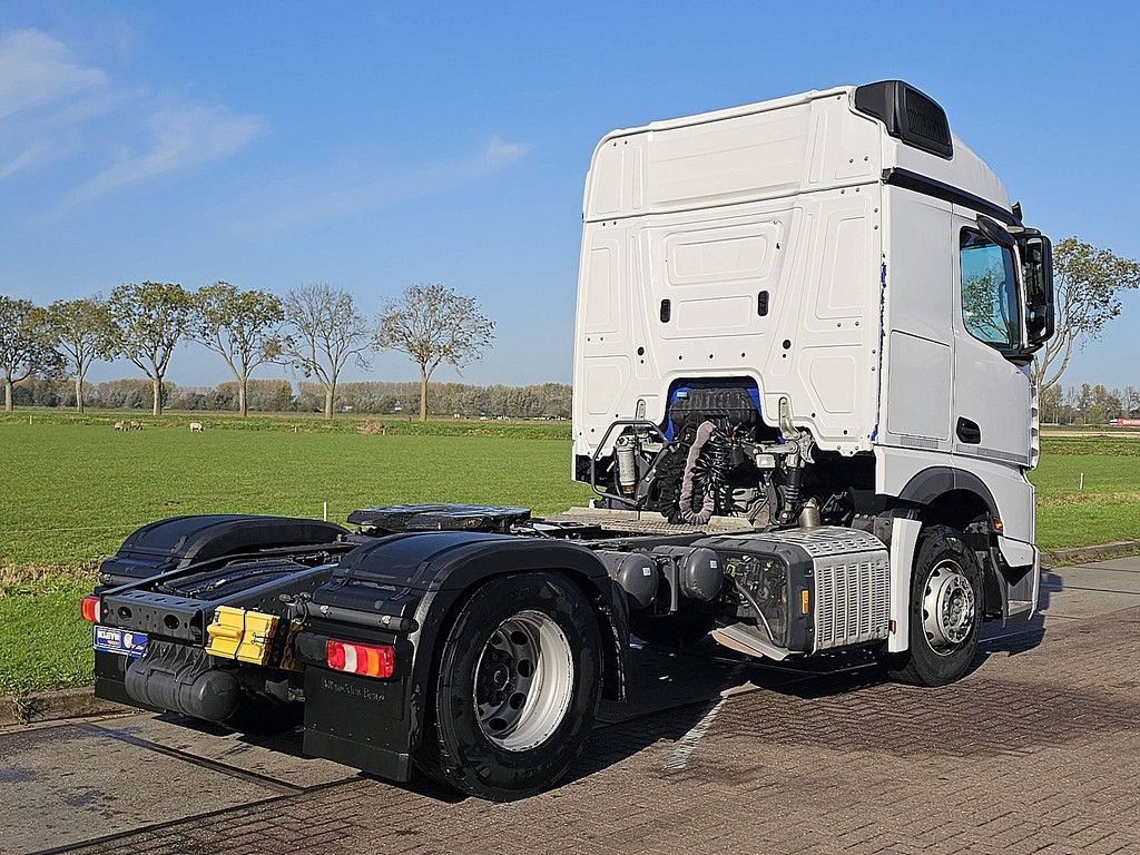 MERCEDES-BENZ ACTROS 1845 LS