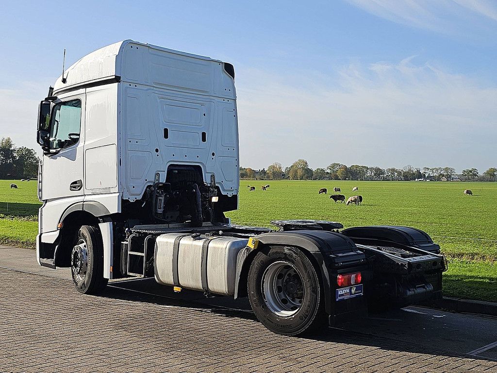 MERCEDES-BENZ ACTROS 1845 LS