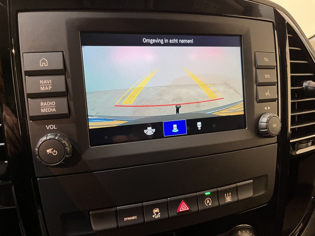 Mercedes-Benz Vito 114 CDI L1 Pro RWD Automaat Servicebus / Sortimo Inrichting / Euro 6 / Schuifdeur L + R / 220V. / Airco / Cruise Control / Camera / CarPlay / Trekhaak / Klep / 3-Zits