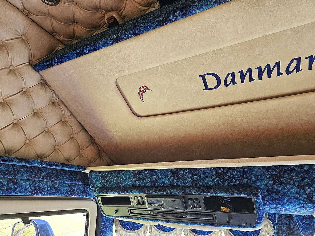 SCANIA R580 V8 6X2/4 TWIN STEER MANUAL GEARBOX SPECIAL INTERIOR