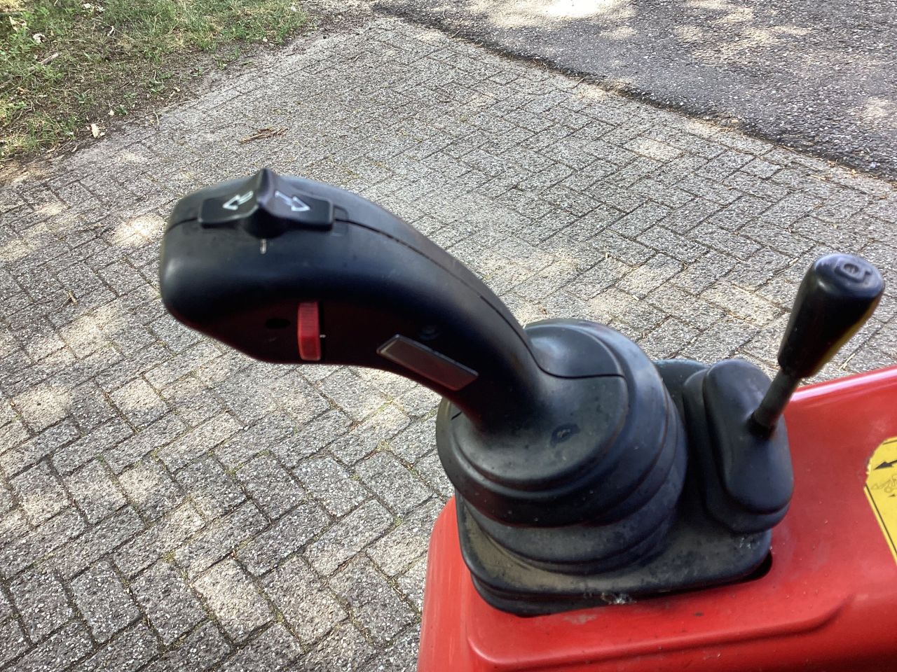 Schaffer 2336 shovel