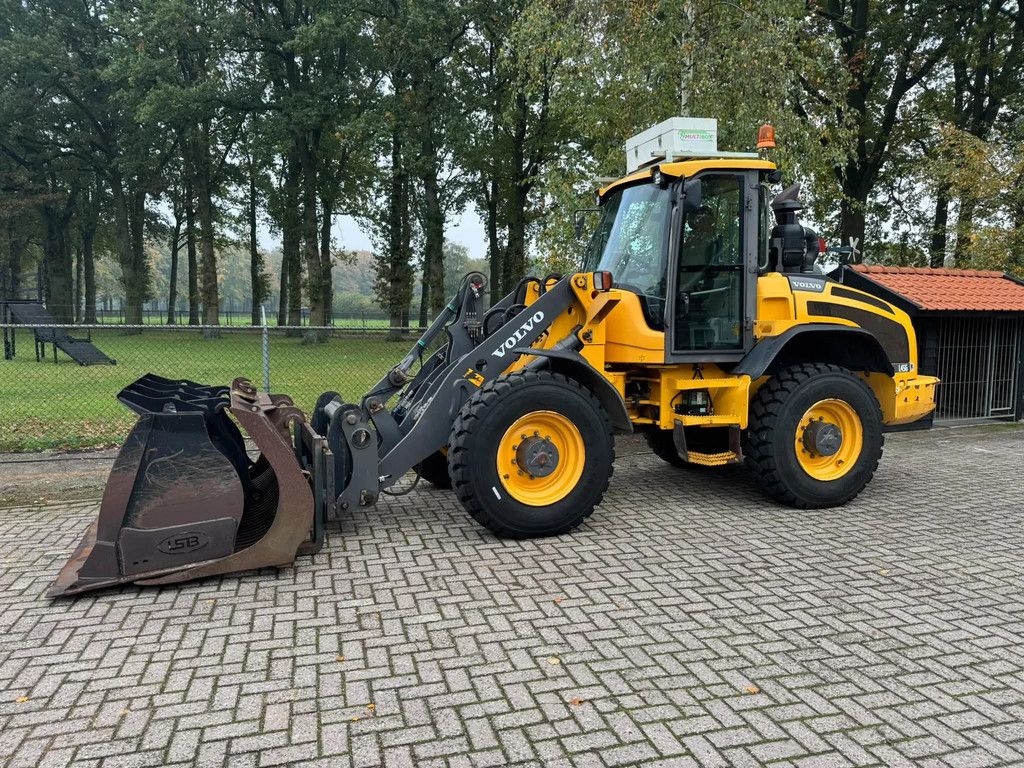 Volvo L45G Shovel loader + kenteken