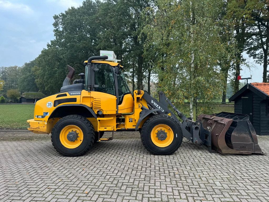 Volvo L45G Shovel loader + kenteken