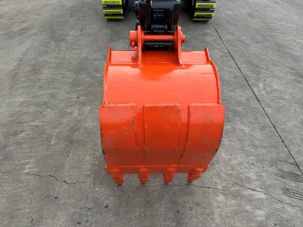 Midi excavator Kubota KX135-3SZ Diesel 2013
