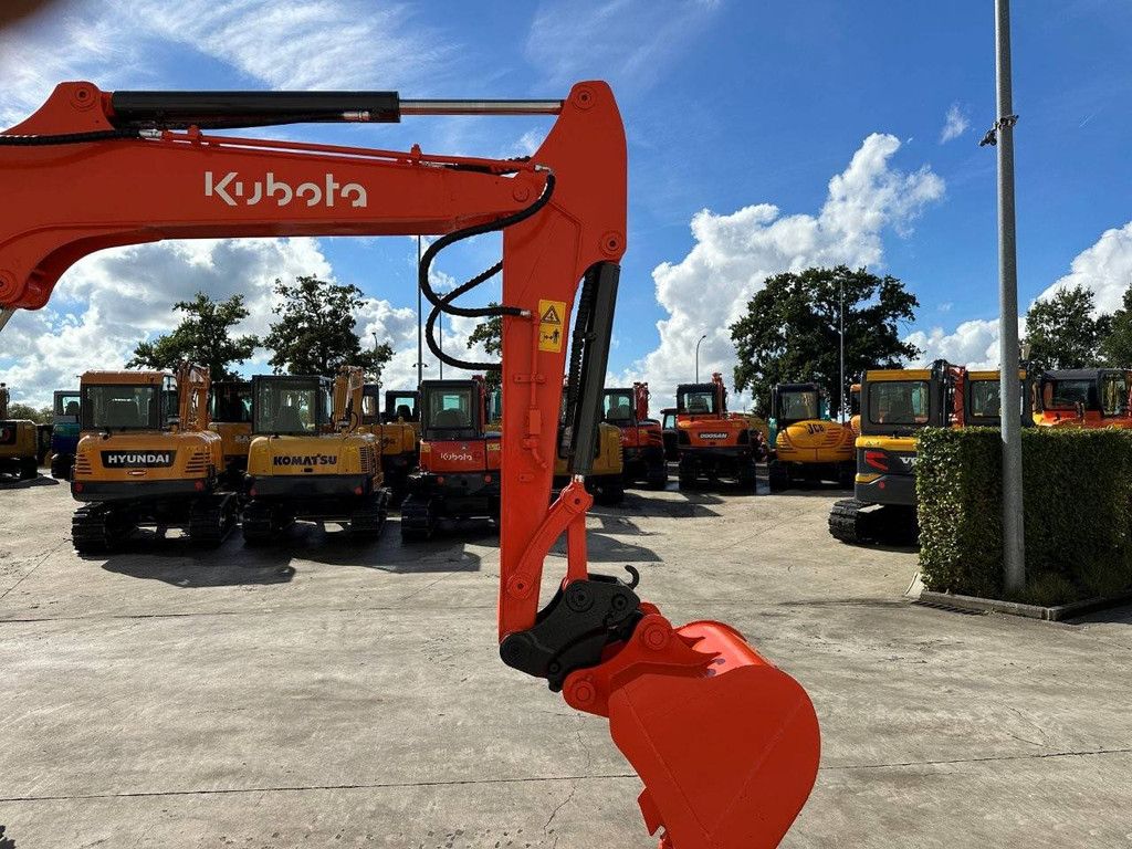 Midi-Bagger Kubota KX155-3SZ Diesel 2013