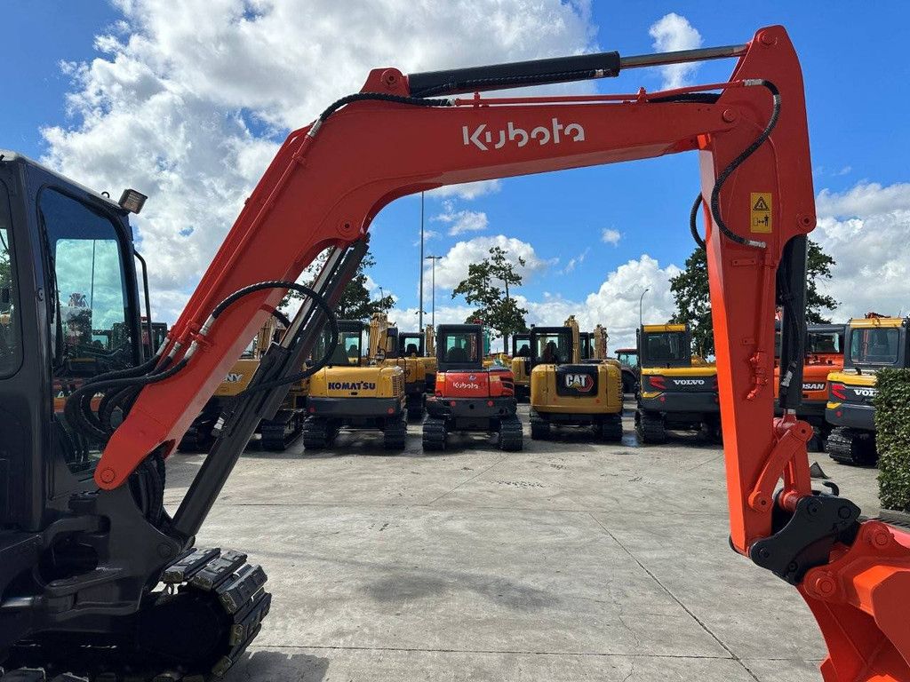 Midi excavator Kubota KX161-3SZ Diesel 2012