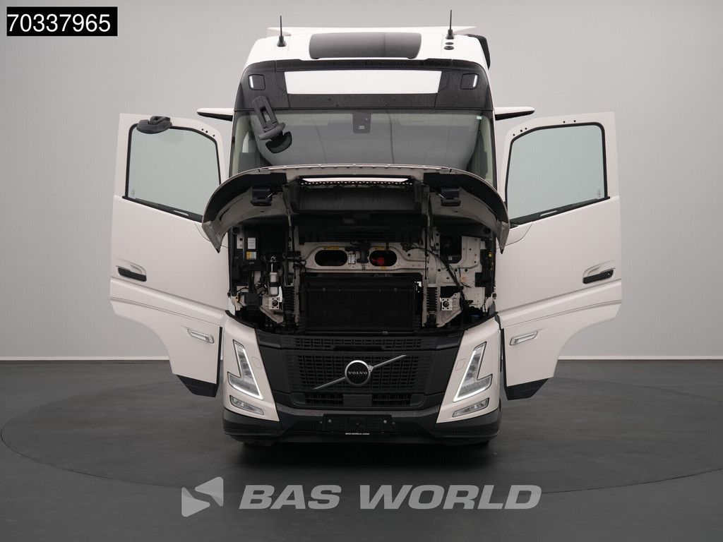 Volvo FH Aero 500 4X2 Aero XL 2x Tanks ACC