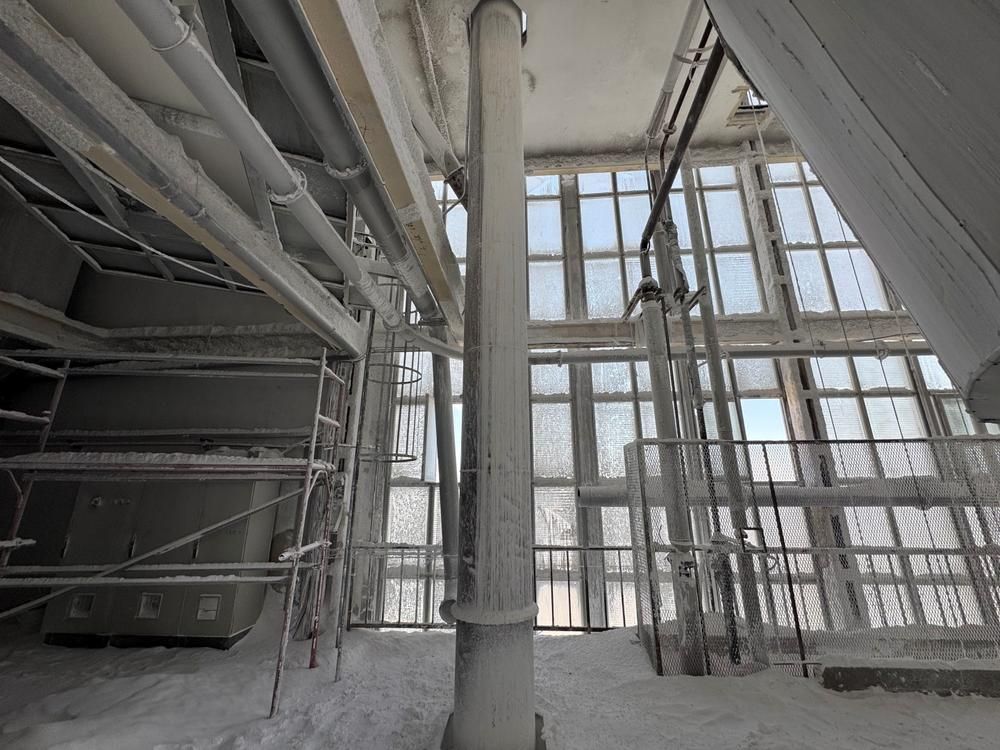 Vacuum powder lift (separator)
