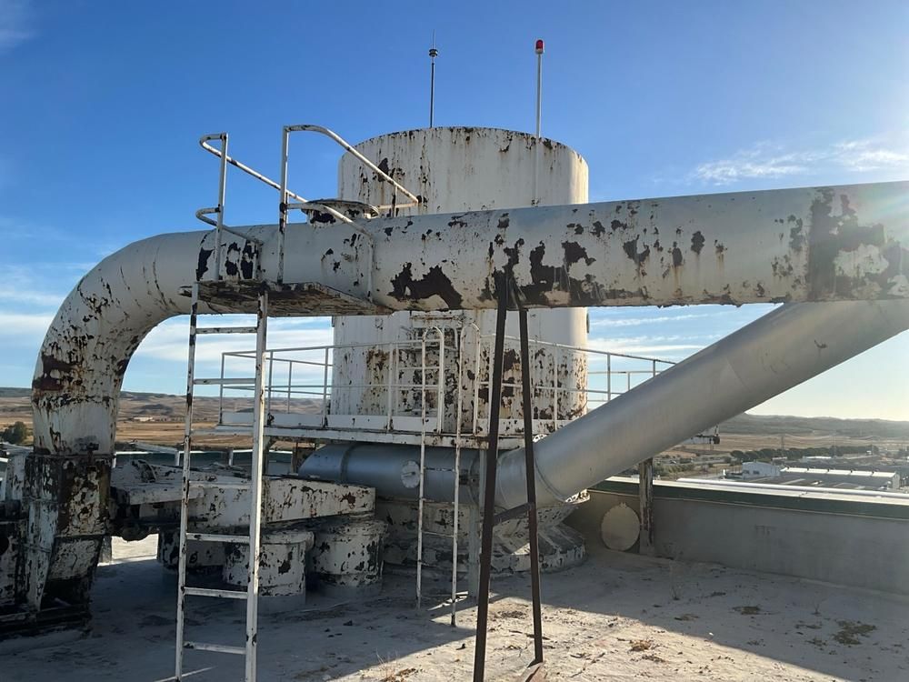 Vacuum powder lift (separator)
