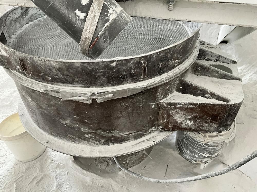 Sweco vibration filter