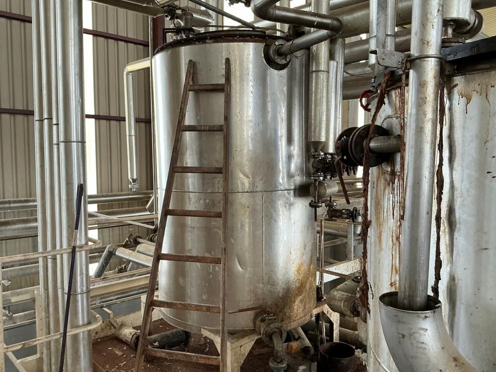 Various S/S storage tanks