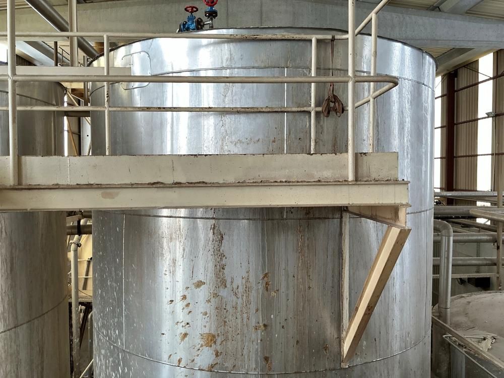 Storage tank
