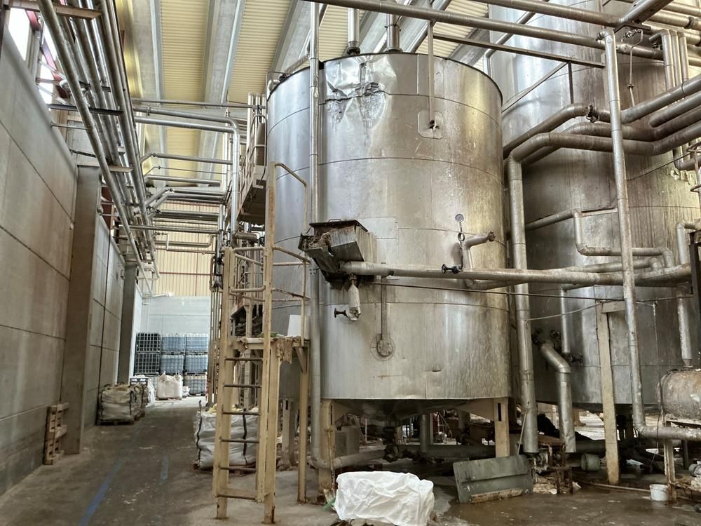 Storage tank
