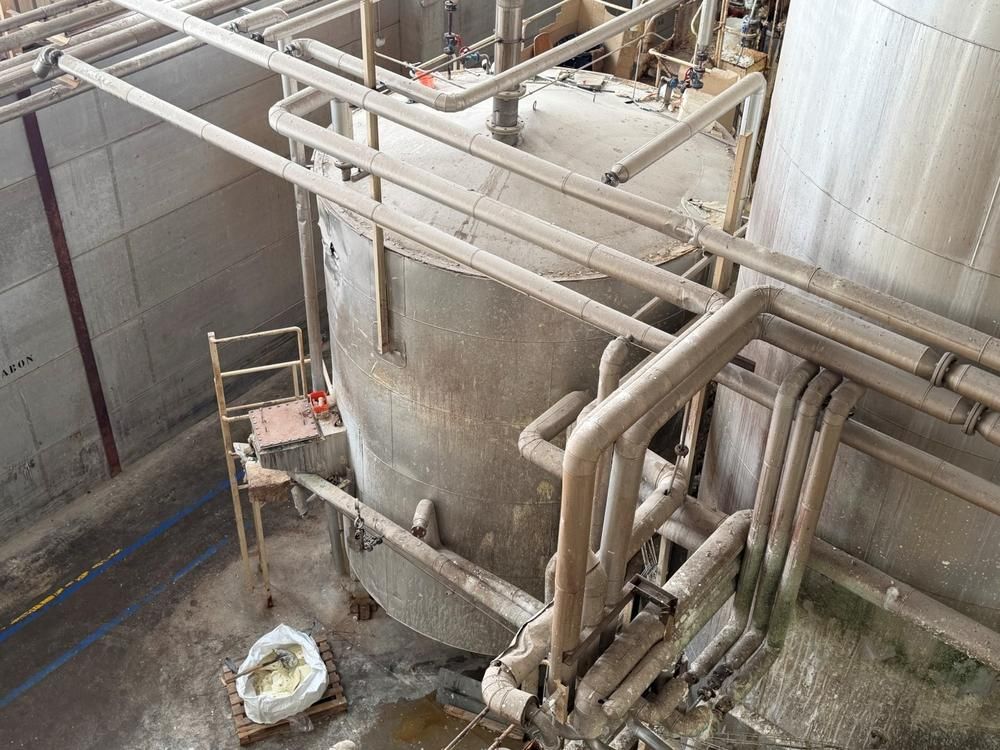 Storage tank