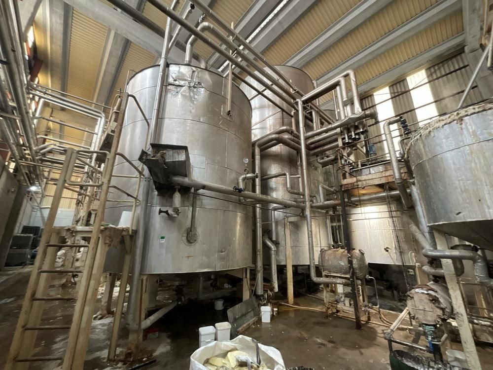 Storage tank