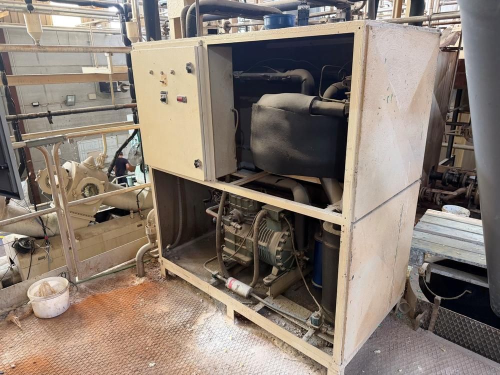 Vacuum chiller (2x)