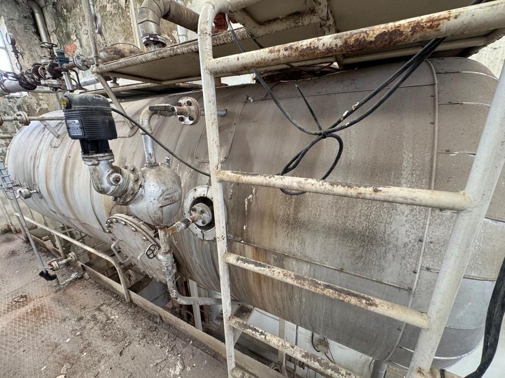 Water buffer tank