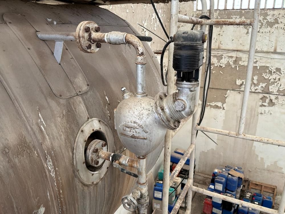 Water buffer tank