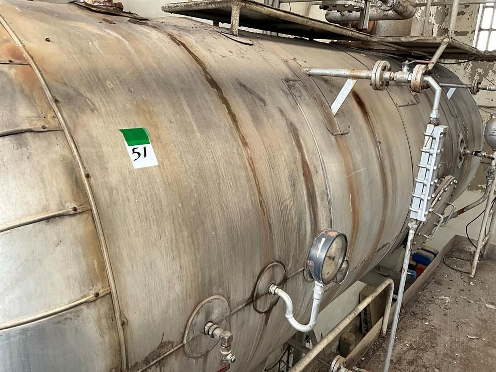 Water buffer tank