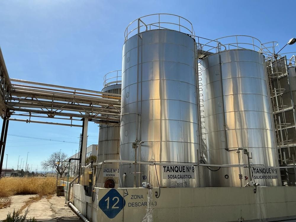 2017 isolated storage tank (100 m³) 100,000 litres